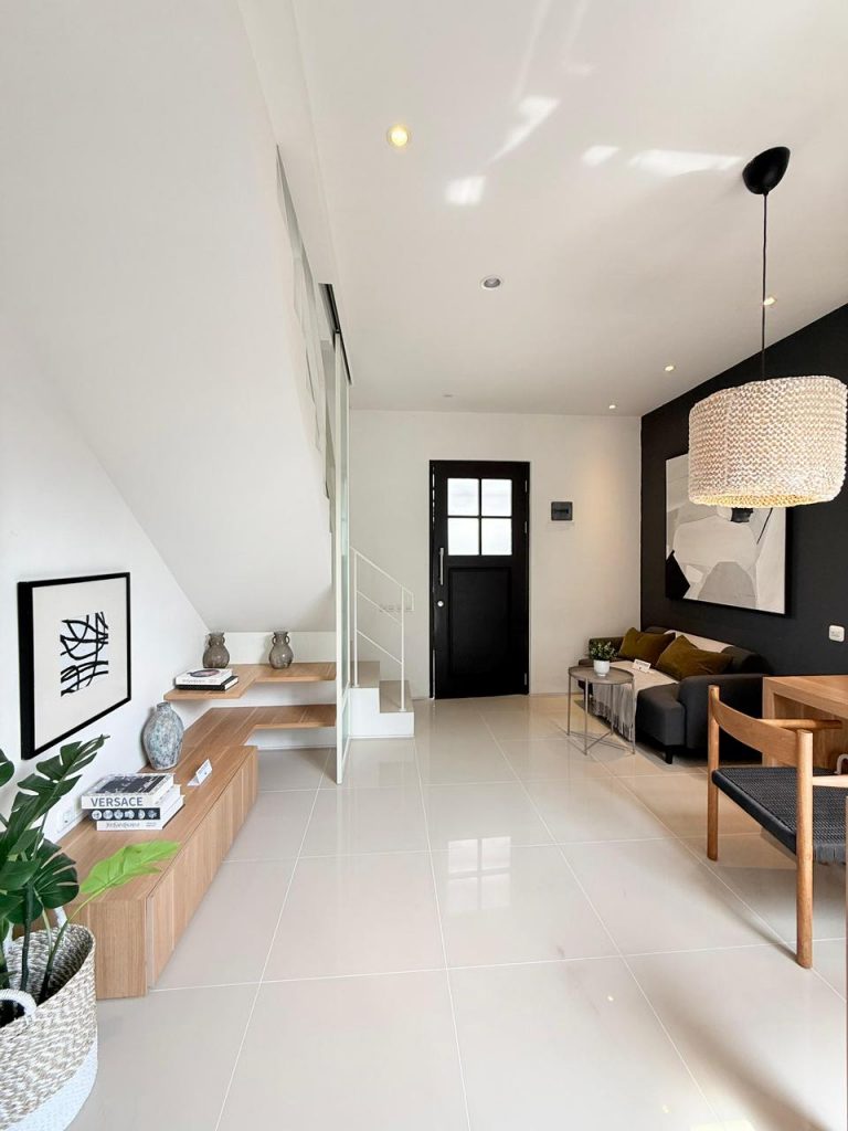 Perumahan Surabaya Timur Amesta Living Tipe Nora 4x15 View Ruang Tamu